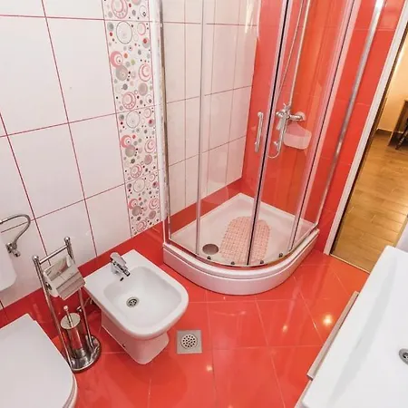 Paulin Pag Apartment