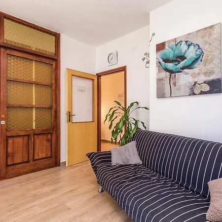 Paulin Pag Apartman *
